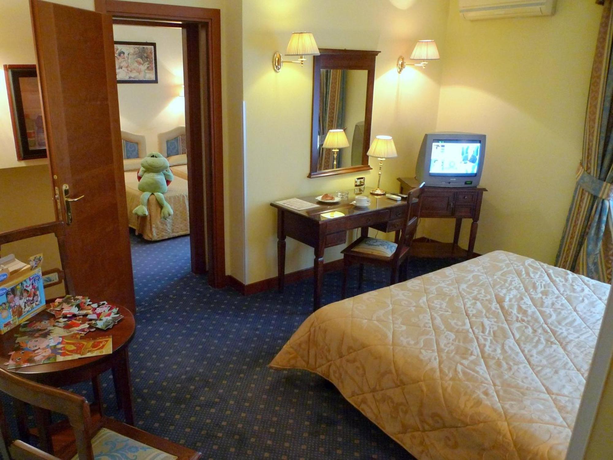 Hotel La Pace - Experience Cassino Esterno foto