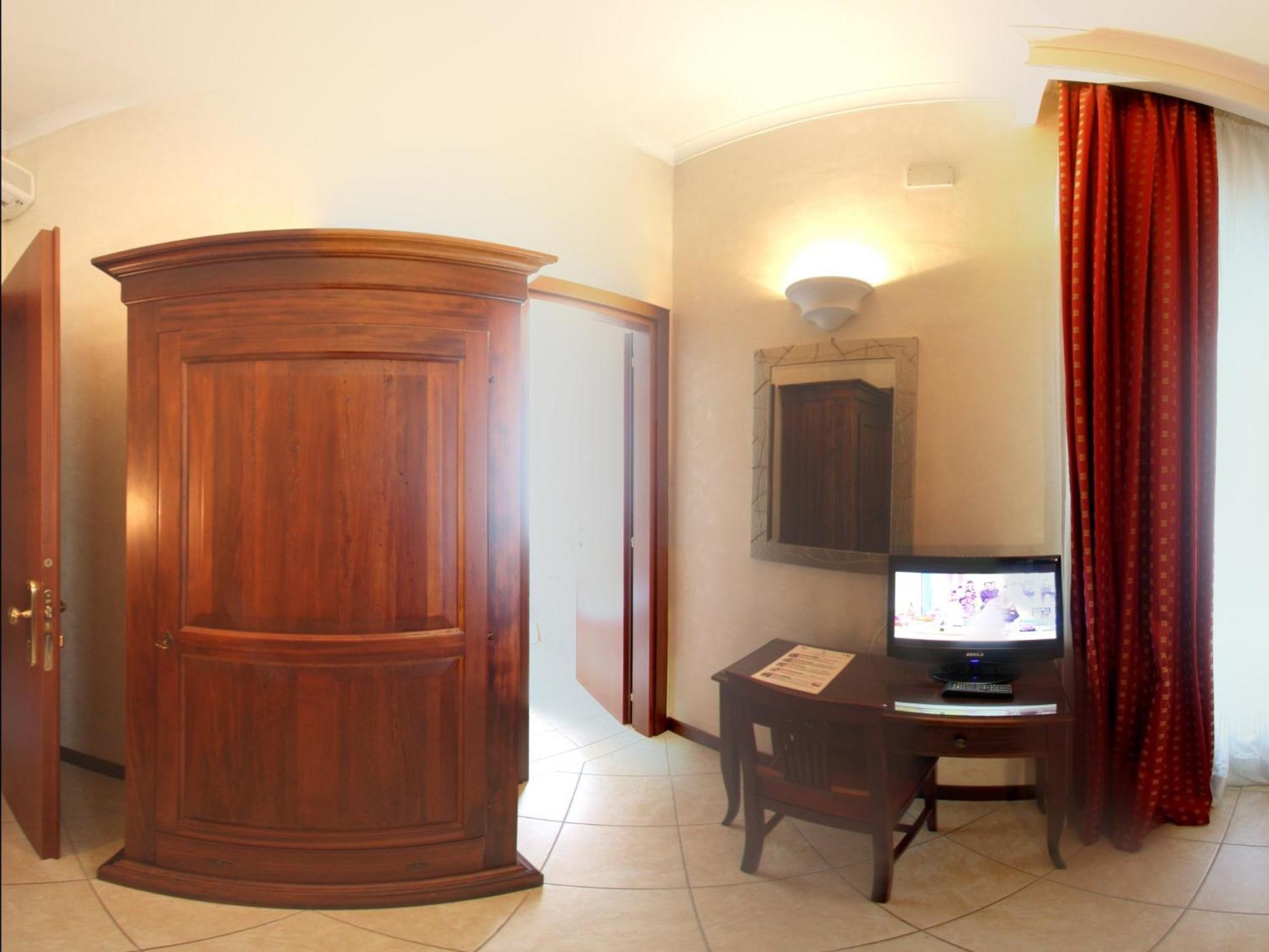 Hotel La Pace - Experience Cassino Esterno foto