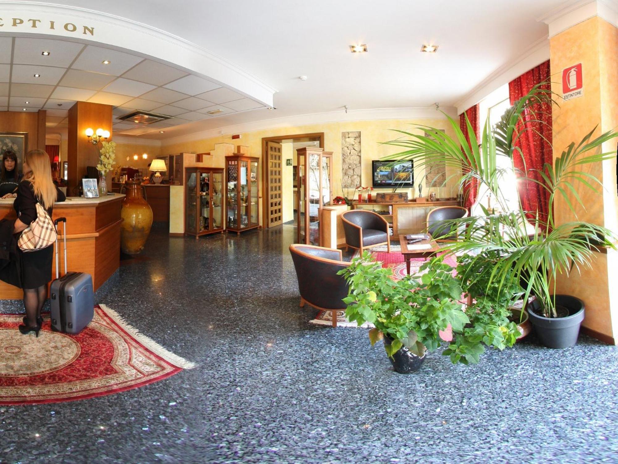 Hotel La Pace - Experience Cassino Esterno foto